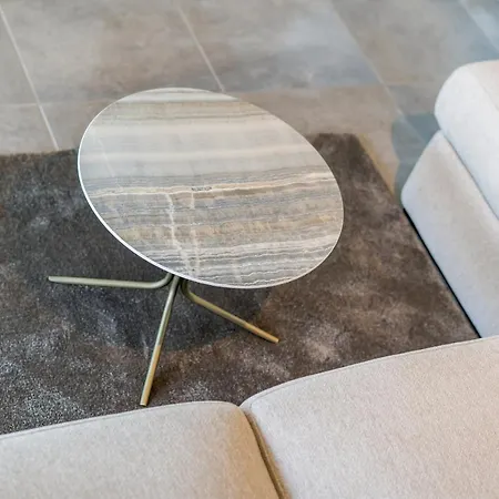 Apartment Ruim 1min Met Prive Parking