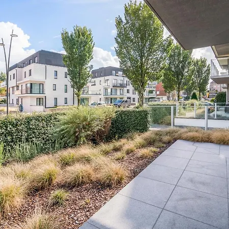 Apartamento Ruim 1min Met Privé Parking Koksijde